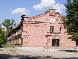 Казарма батальонная 3. Комплекс зданий военного городка в Ново-Николаевске (Новосибирске)
