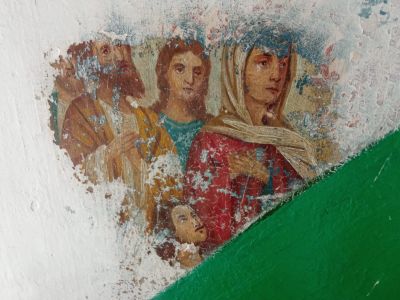 Никулина Елена Николаевна. Храм в Блюдцах - забеленная фреска